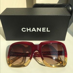 💯Authentic Chanel Ombré sunglasses